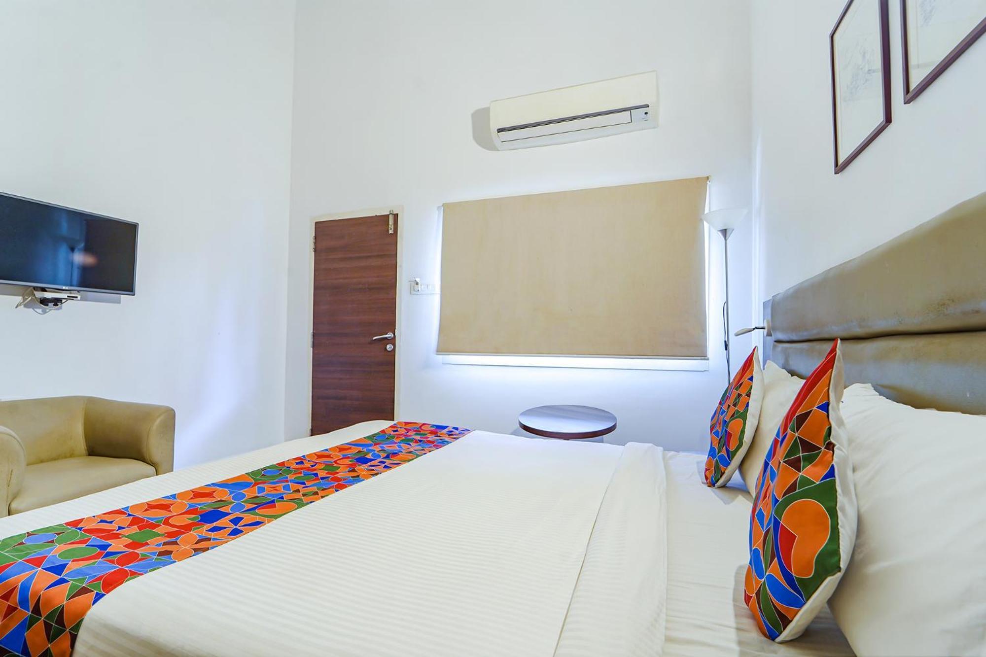 Hotel Le Aham Auro Beach Puducherry Exterior foto
